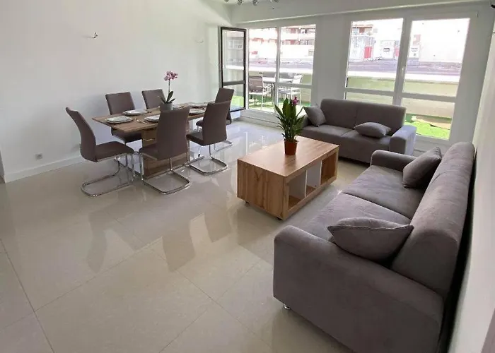 Appartement centre ville avec terrasse + petit dej